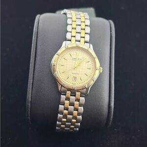 Vintage America by Perry Ellis 26mm quartz gold and silver japan ladies watch 61